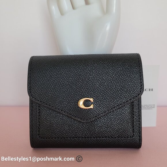 COACH Wyn Crossgrain Leather Small Leather Wallet- Black color - Picture 1 of 16